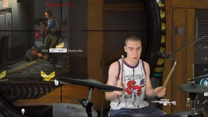 Call Of Duty Streamer Gets Ridiculous Gulag Win Using Drum Kit