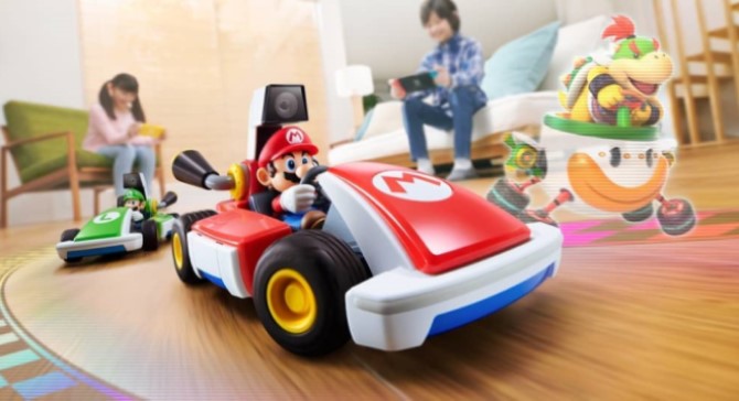 „Mario Kart“ gyvai: namų trasa leidžia lenktyniauti į svetainę