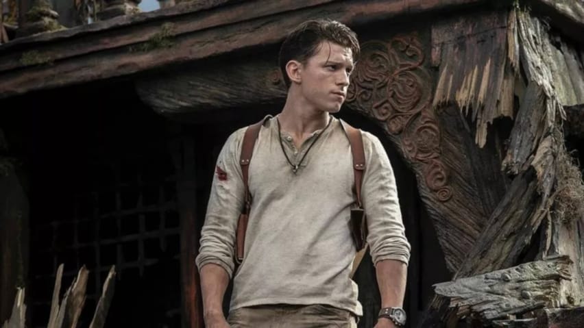 Uncharted%20movie%20tom%20holland%20drake%20main