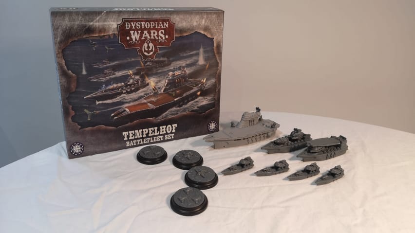 Dystopian Wars Tempelhof Battlefleet sett.