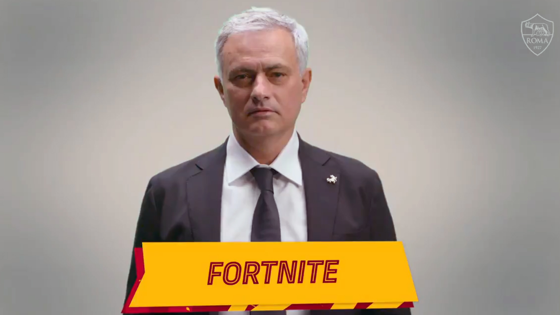 José Mourinho blames Fortnite for keeping his players up all night