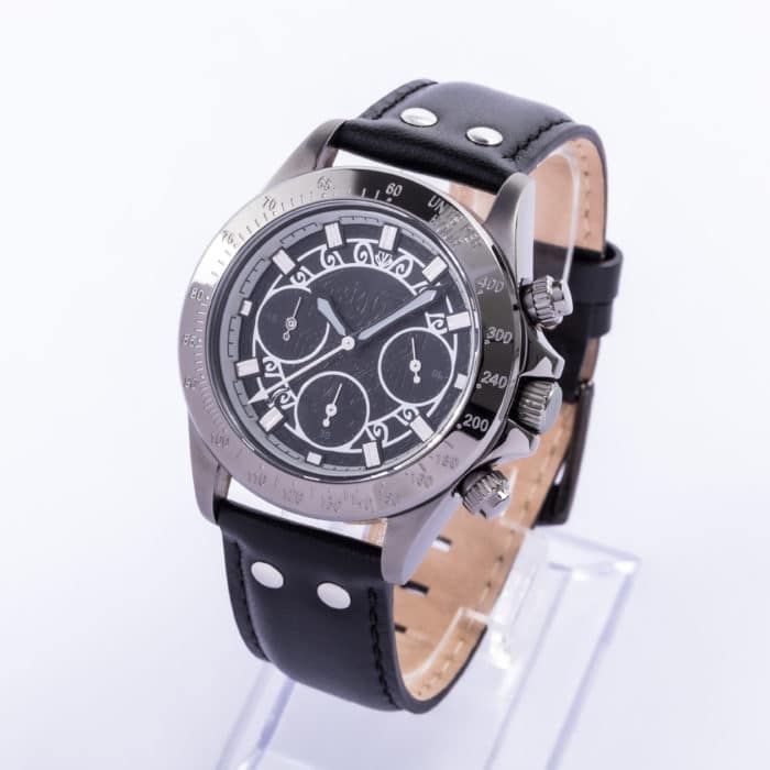 Nier Watch 700x700