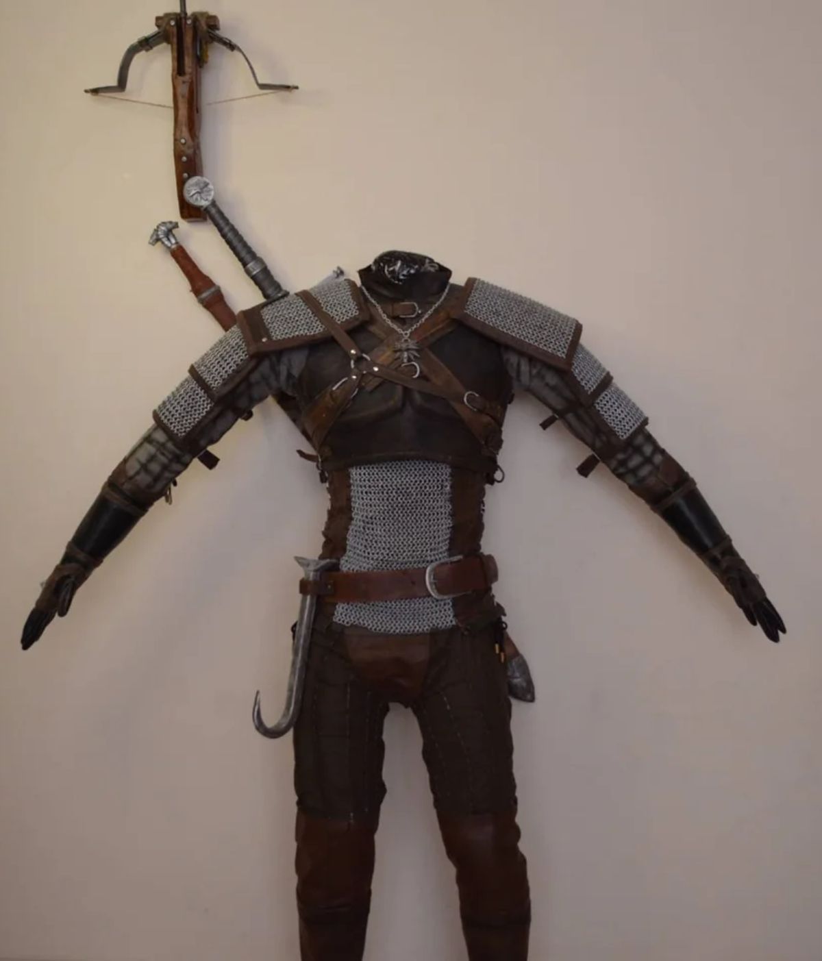 Geralt Of Rivia Armor 1
