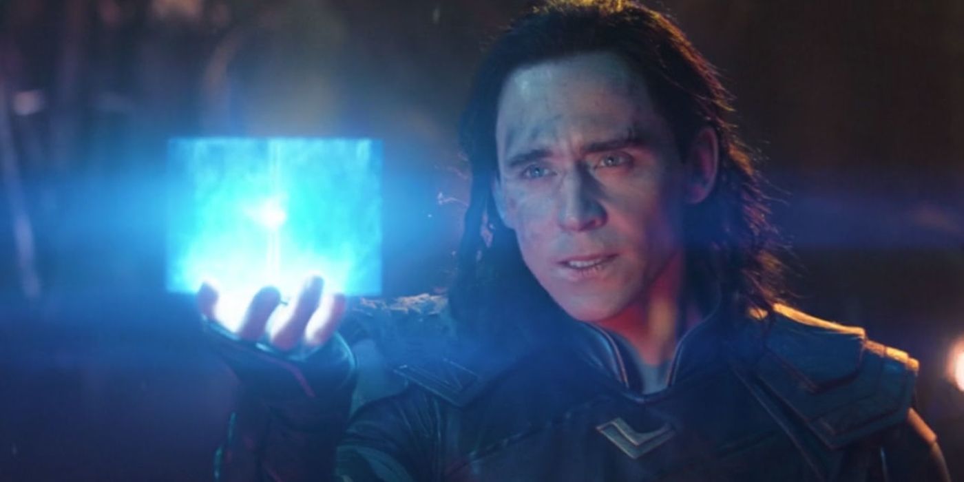 Loki tregon Tesseract në fund të lojës Avengers