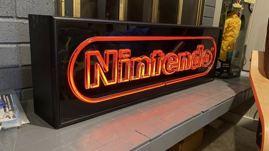 Ajoyib Nintendo Sign.900x