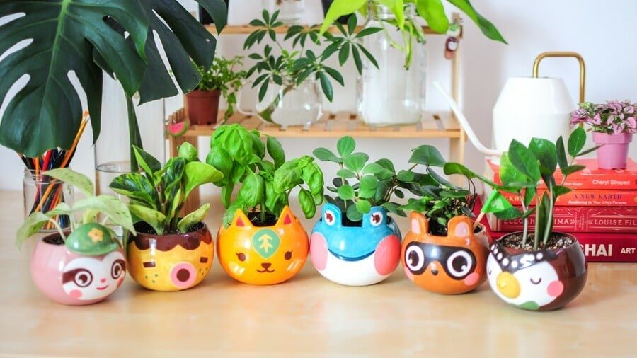 AC Planters by SailorHG and Alice Lee