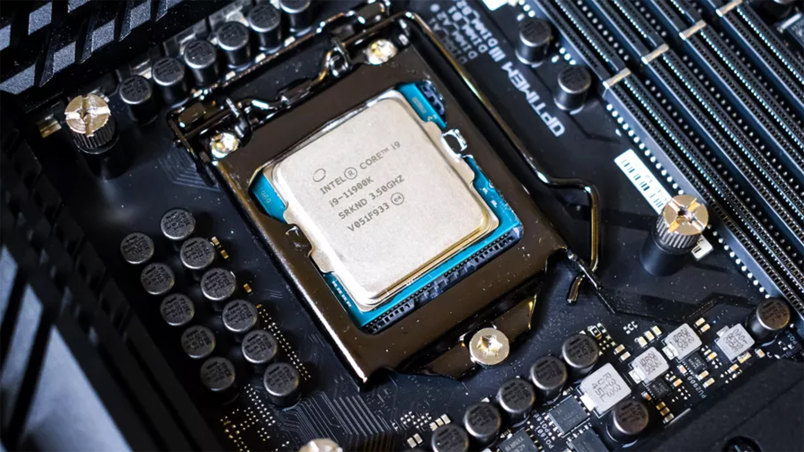Intel Raptor Lake CPU 출시는 생각보다 빨리 이루어질 수 있습니다.