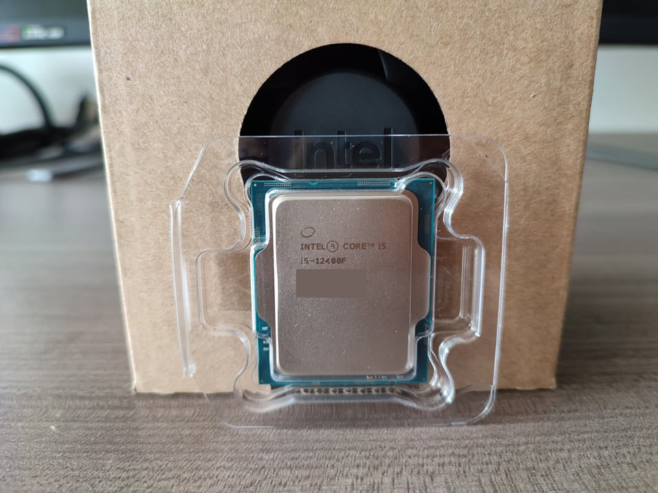 CPU d'escriptori Intel Core I5 ​​12400f Alder Lake 5.jpg
