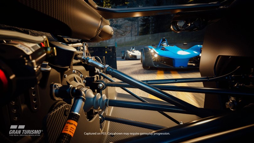 Gran Turismo 7 vs Forza Horizon 5: Mefuta ea papali